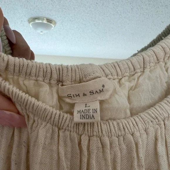 Boho Cream Maxi Sundress with Puff Sleeves - Picture 2 of 3